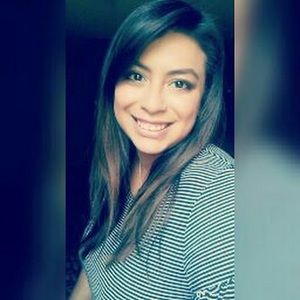 Meet your Posher, Elizabeth